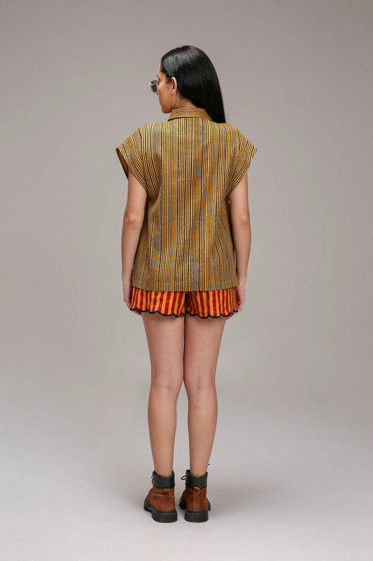 Tan-Brown Red Striped Scallop Shorts