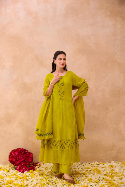 Amber Bloom Kurta Set