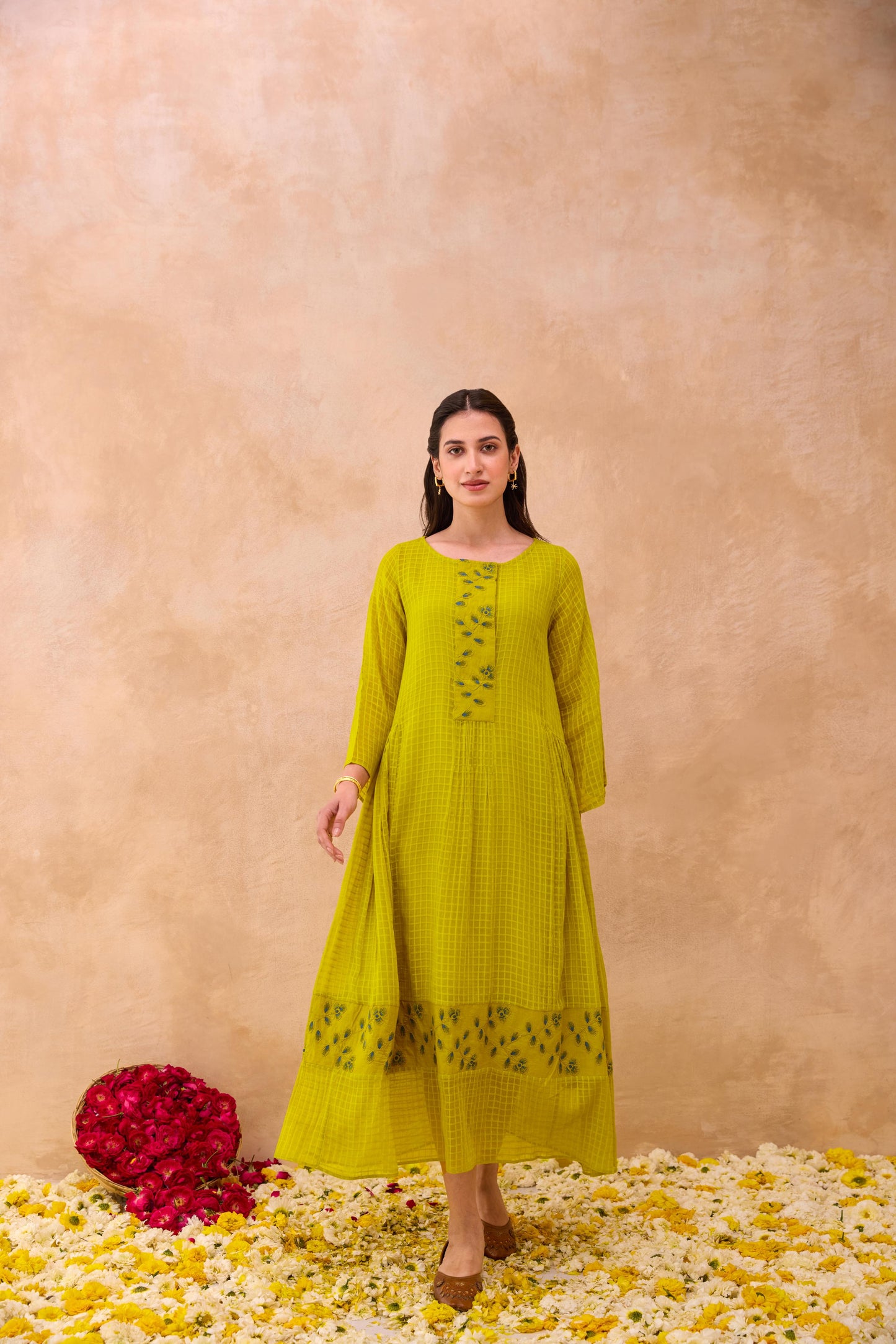 Sunlilt Meadow Dress
