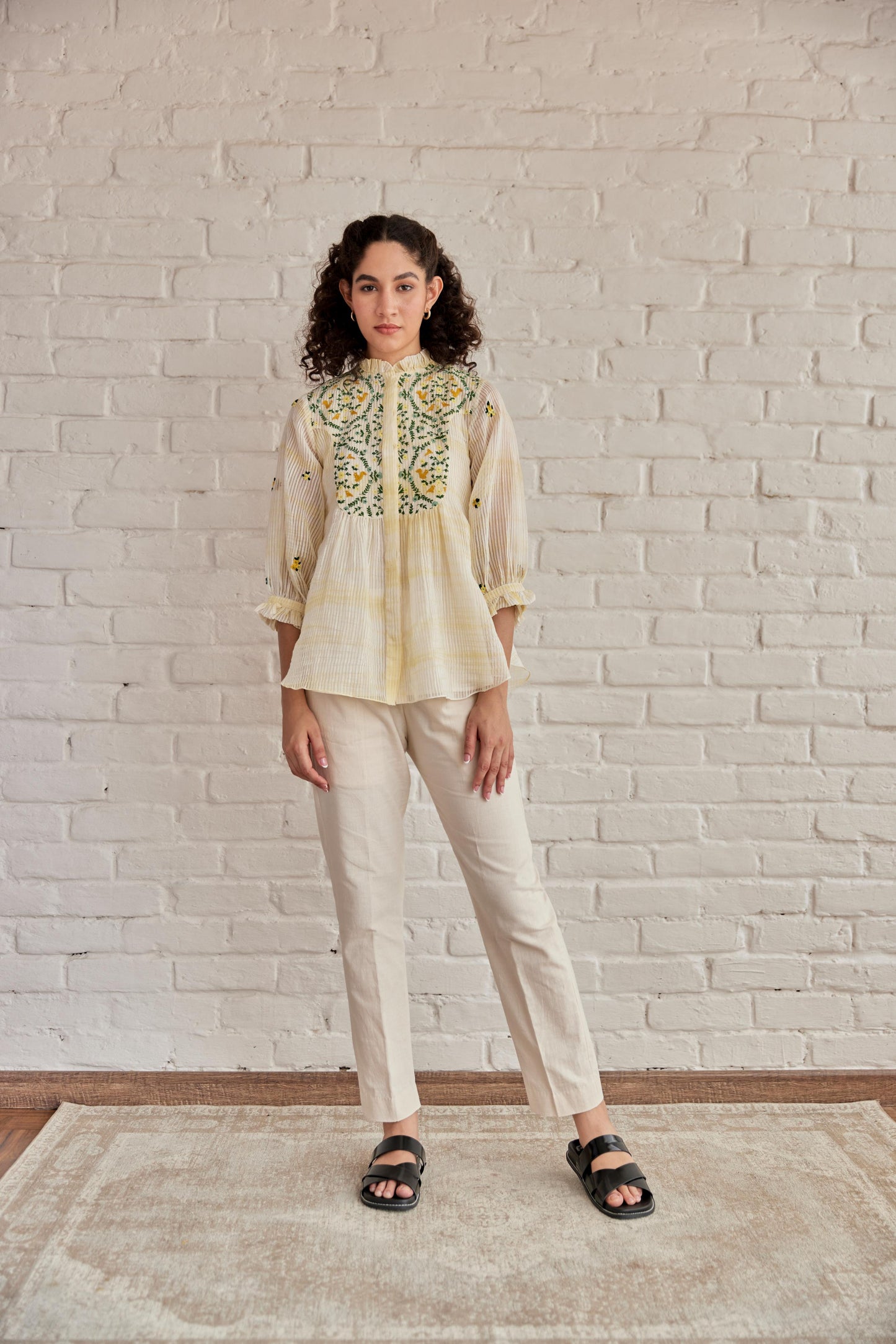 Bay Top White Stripe Chanderi With Yellow Shivori