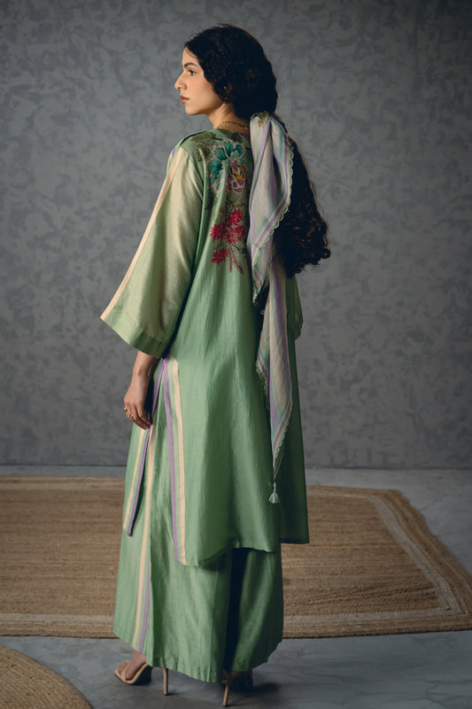 Shiro Kurta Set