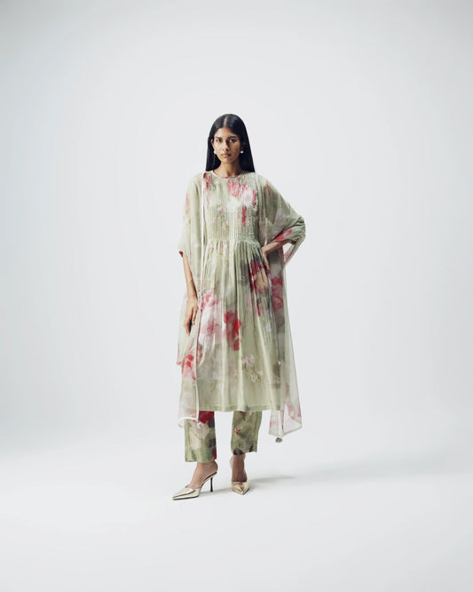 Roos Pintucks Kurta Set