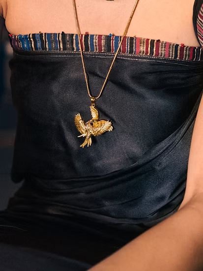 Tia Pendant