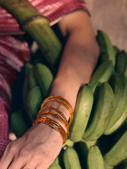 Rosa Bangle