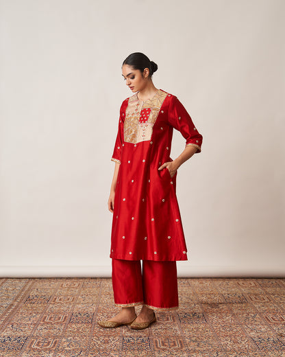 The Sindoori Silk Chanderi & Banarasi Set