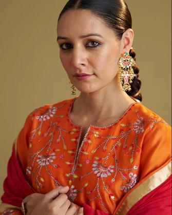 The Narangi Silk Chanderi Set with Handwork