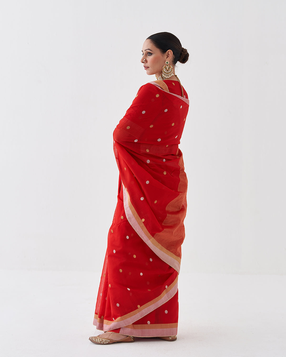 The Sindoori Silk Chanderi Saree & Blouse with Woven Sikka Bootis