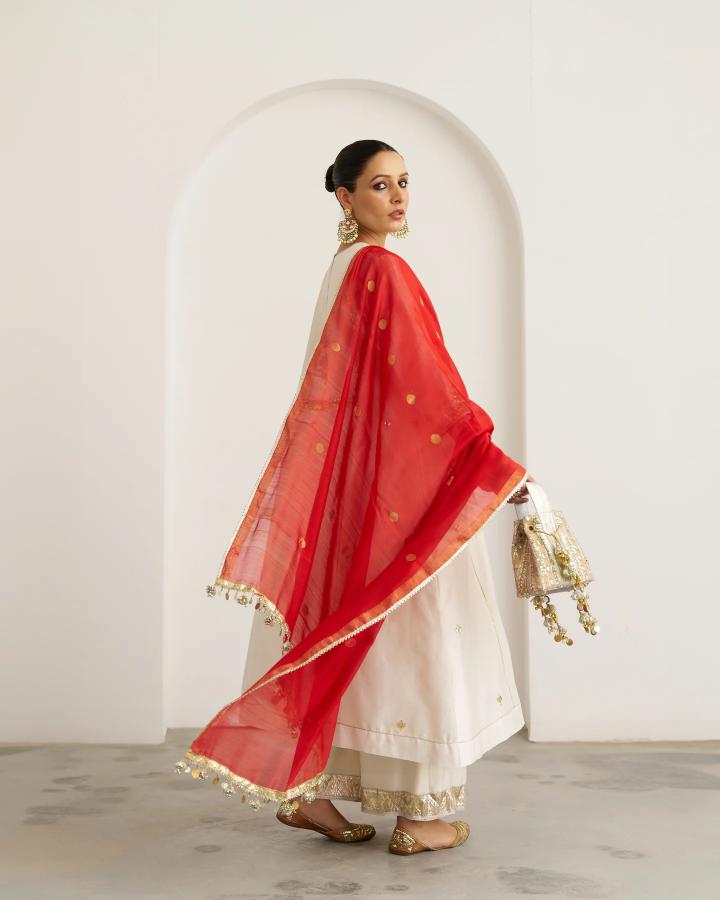 The Sindoori Red Sikka Booti Silk Chanderi Dupatta