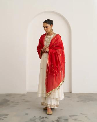 The Sindoori Red Sikka Booti Silk Chanderi Dupatta