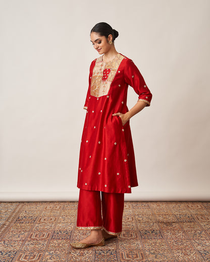 The Sindoori Silk Chanderi & Banarasi Set