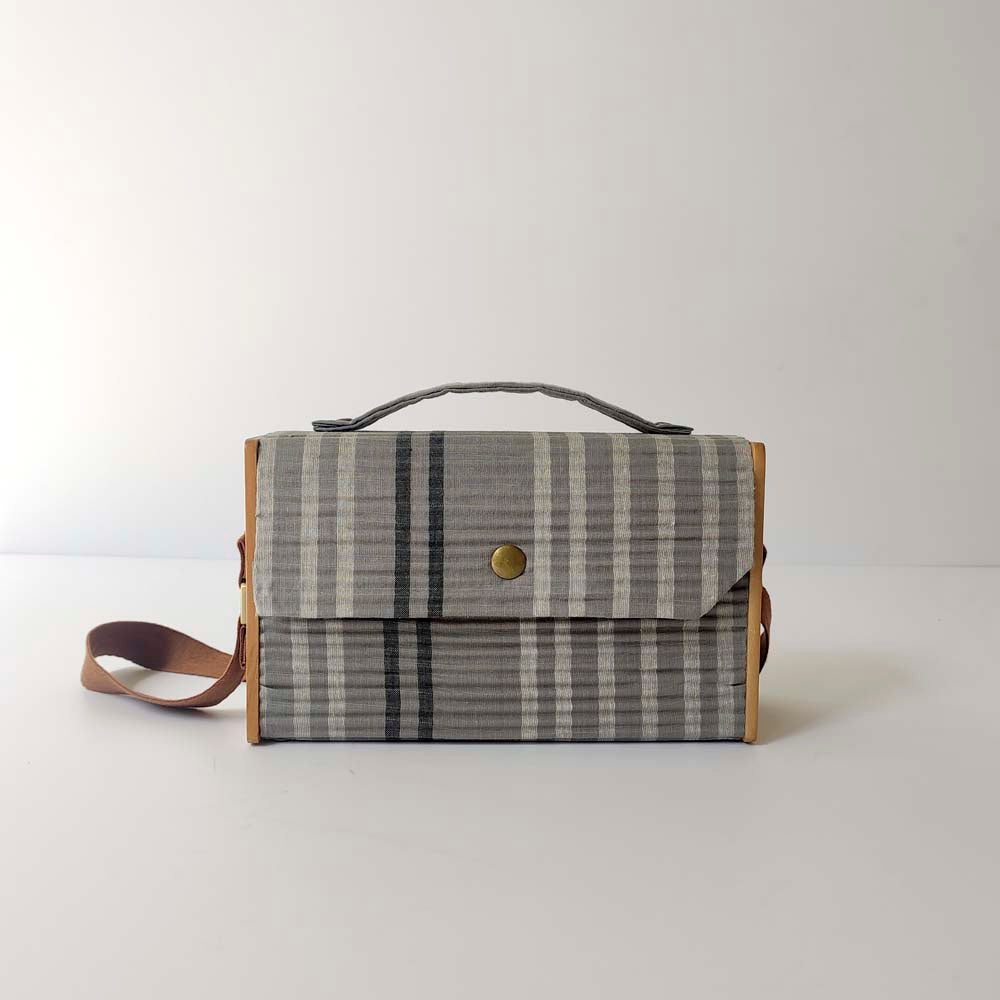 Box Sling  Bag with Changeable Sleeve (Geometric Green & Grey Double Lines)