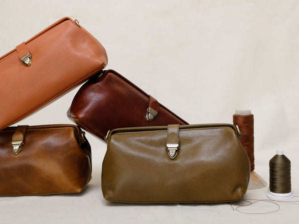Doctor's Sling Bag (Vintage Brown)
