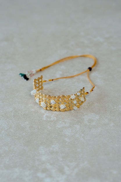 Noor Choker-Golden