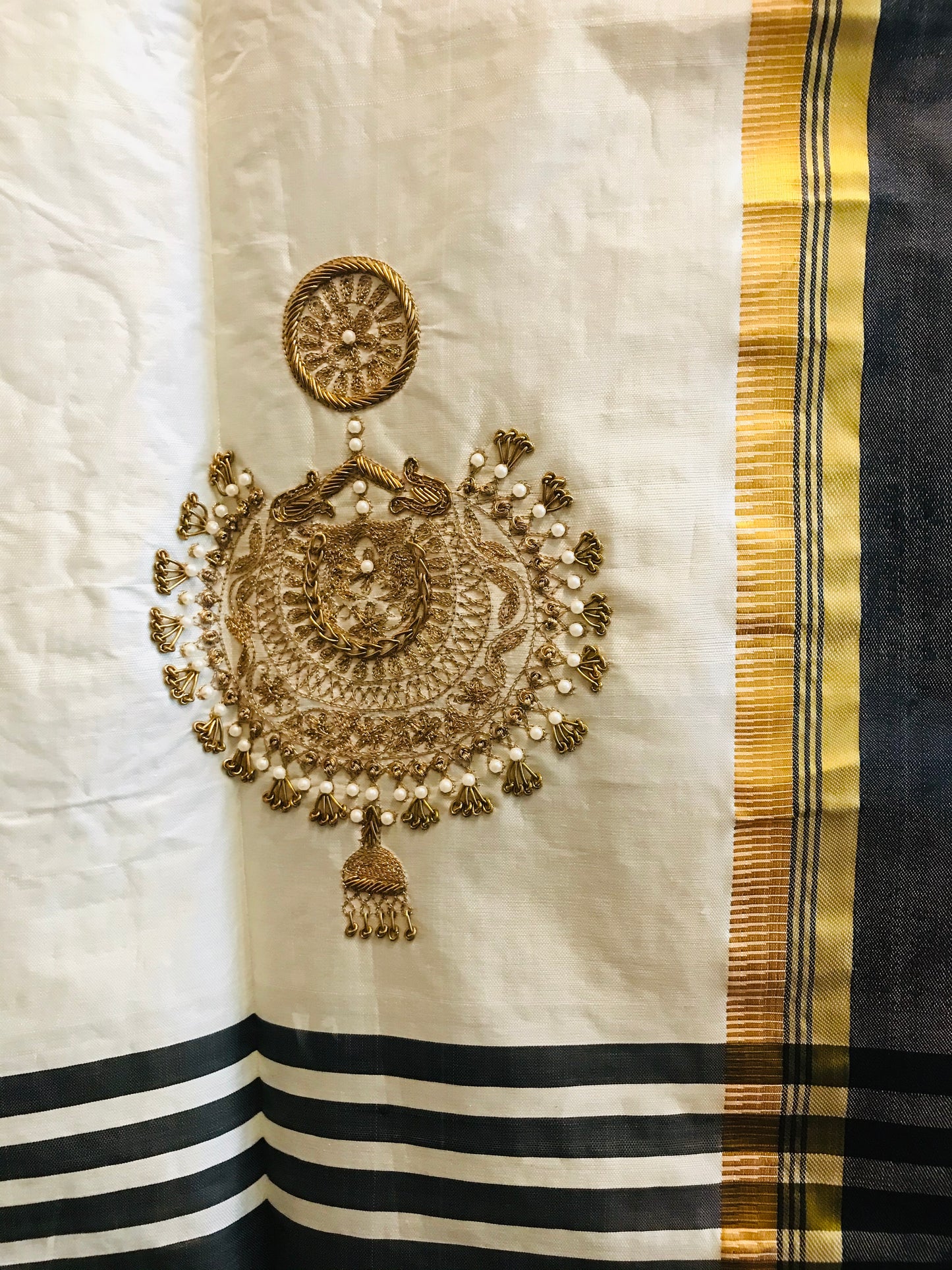 Black Border Gawrod Silk With Kaanbala