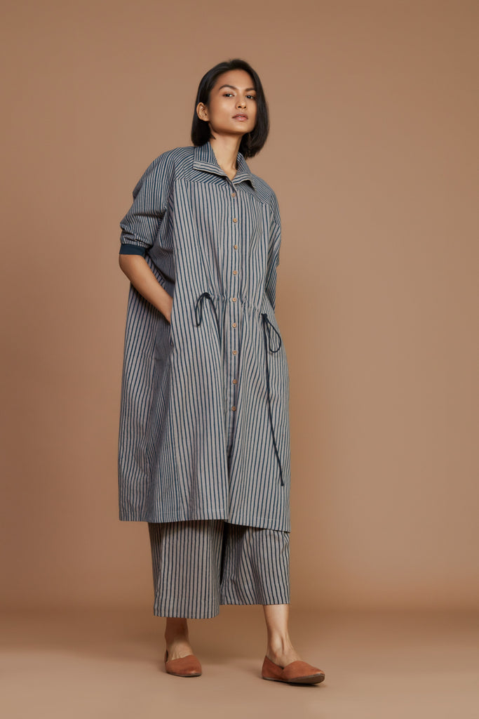 Striped kaftan hotsell