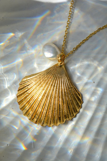 Scallop Neckpiece